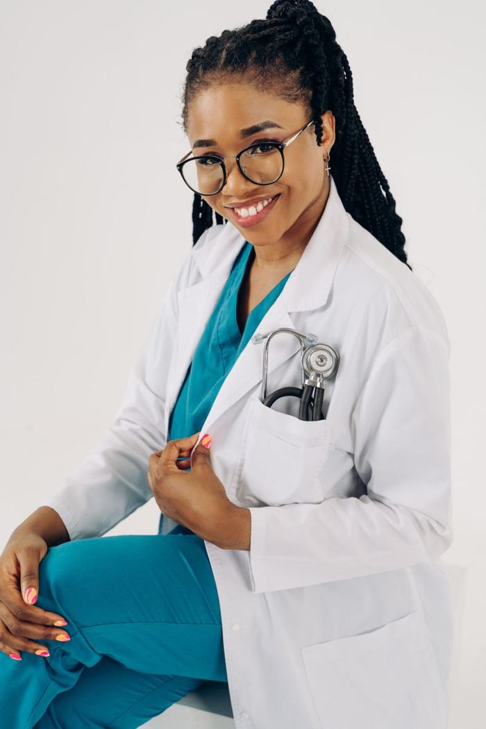 Dr. Elena Voss